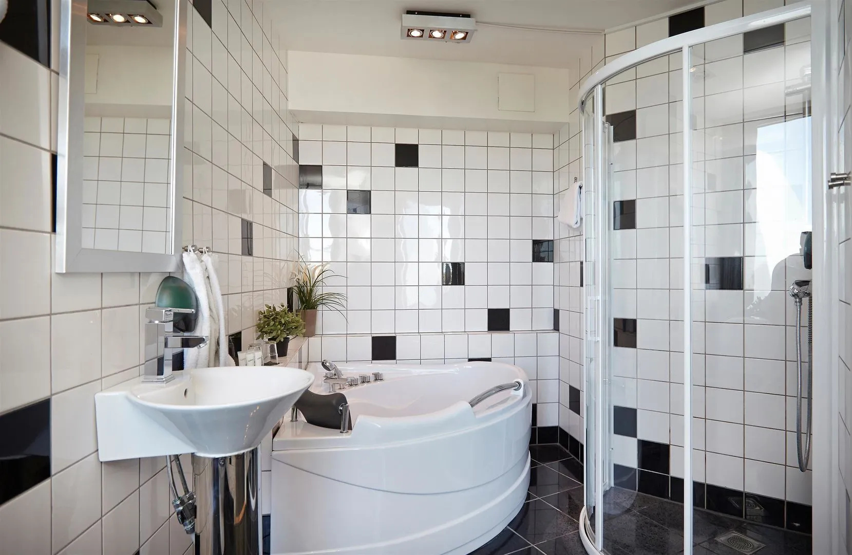 Foto - Manon Les Suites