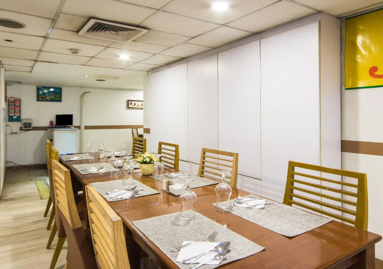 Photo - The E-Hotel Makati