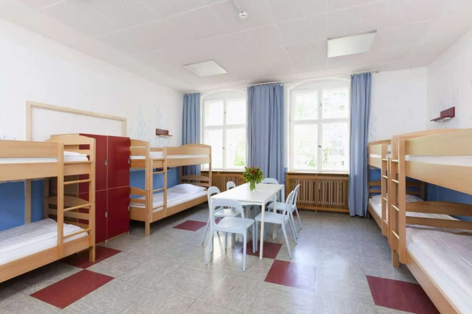 Foto - Three Little Pigs Hostel - Your Berlin Castle