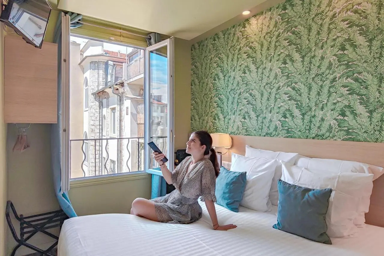 Photo - Hotel Du Centre, un hotel AMMI