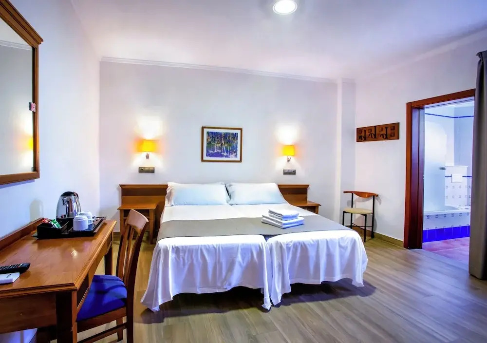 Photo - Hotel Ramis fundado en 1969