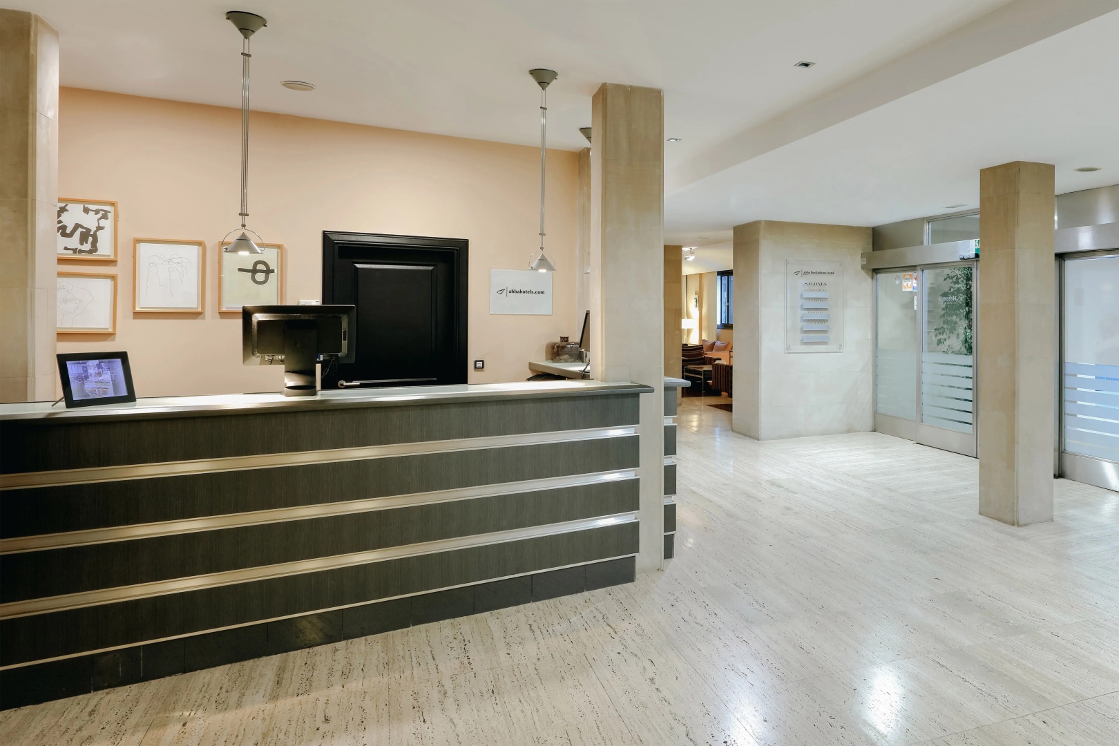 Photo - Abba Euskalduna Hotel