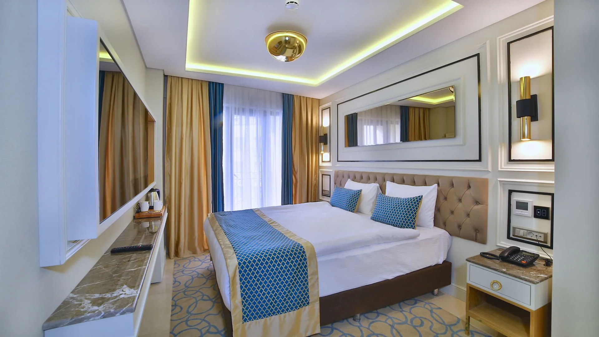 Photo - Paleria Hotel