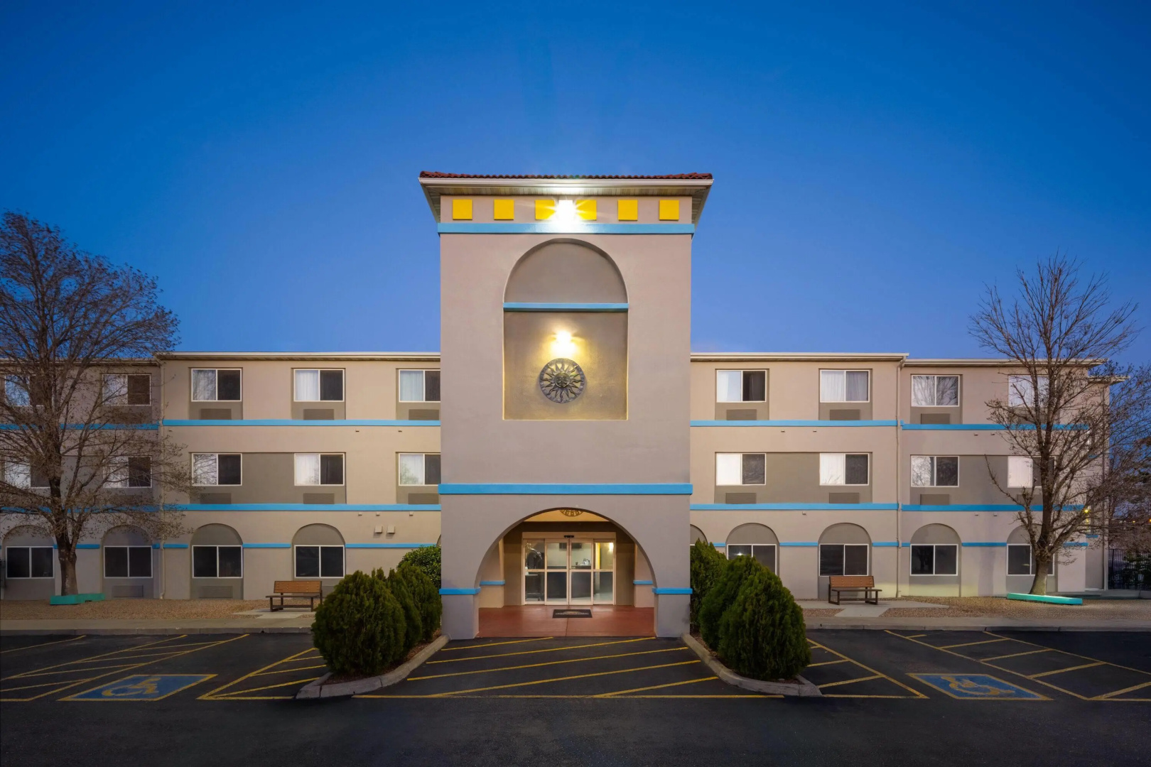 Photo - Days Inn & Suites by Wyndham Airport Albuquerque