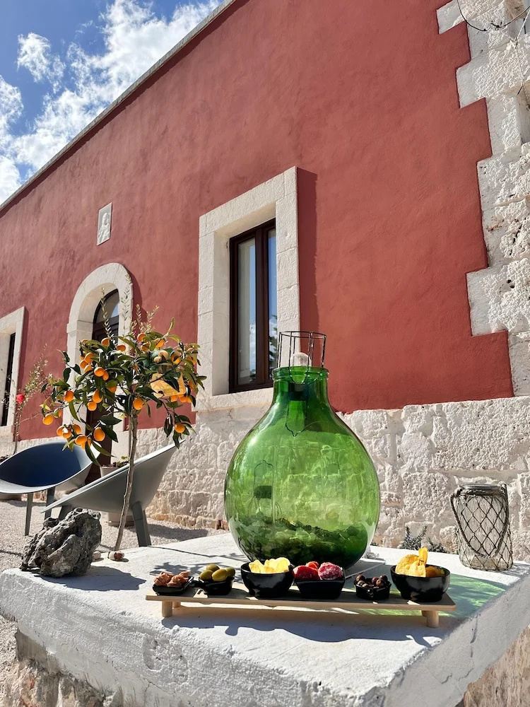 Lamarossa Trulli & Suites, Bild 17 von 19