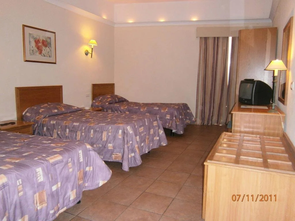 Photo - Windsor Hotel