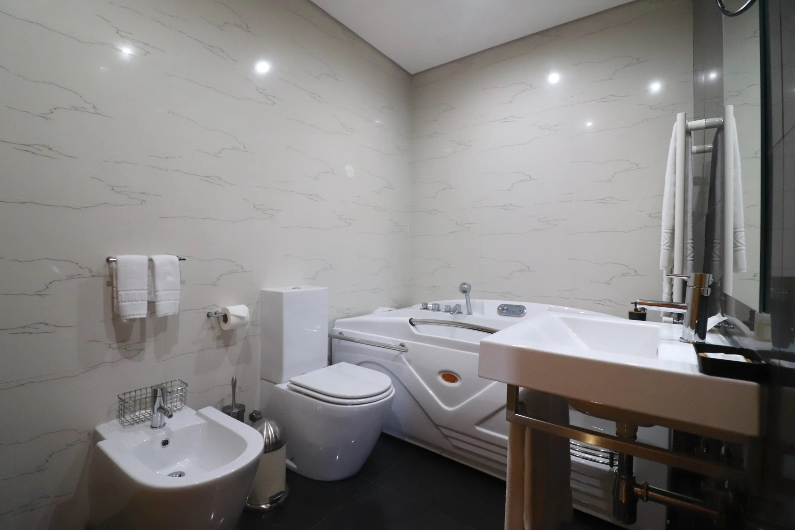 Photo - Hotel Rural Alves - BRAGA - Casa Alves de Torneiros