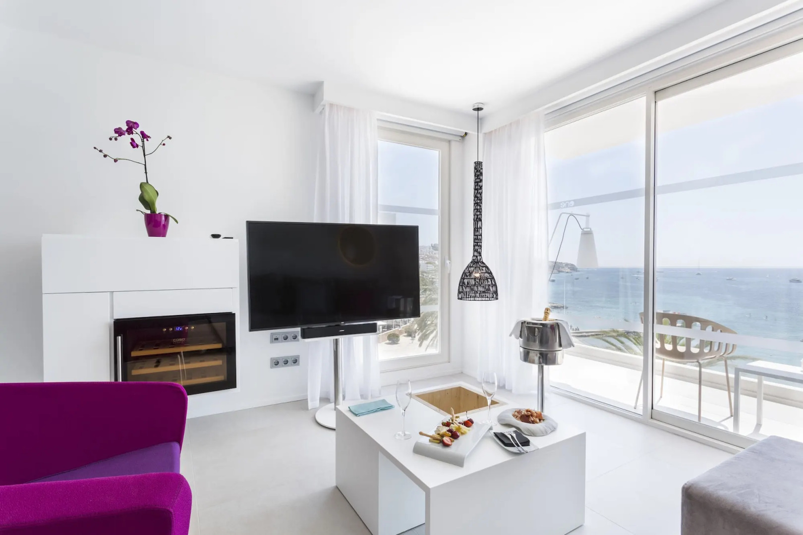 Photo - One Ibiza Suites