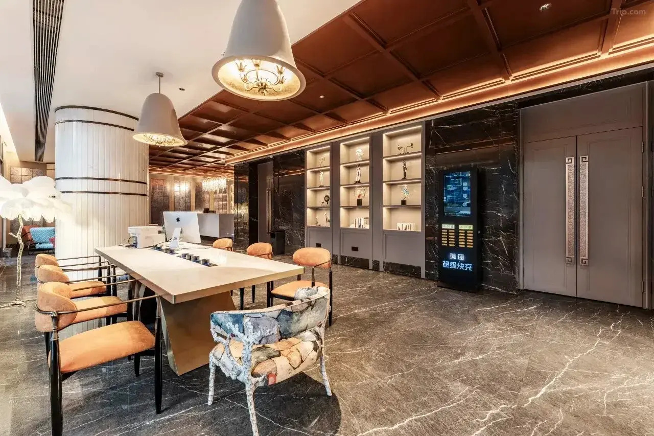 Foto - Howard Johnson By Wyndham Life Jiefangbei Chongqing