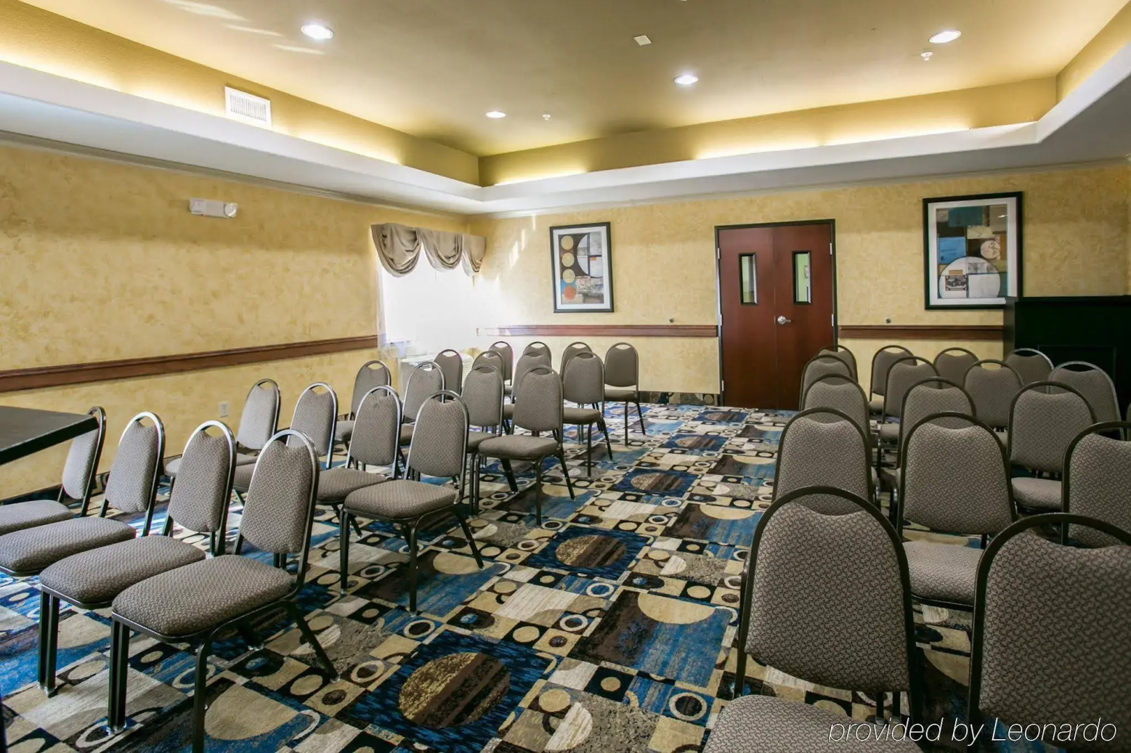 Photo - Sleep Inn and Suites Downtown Houston