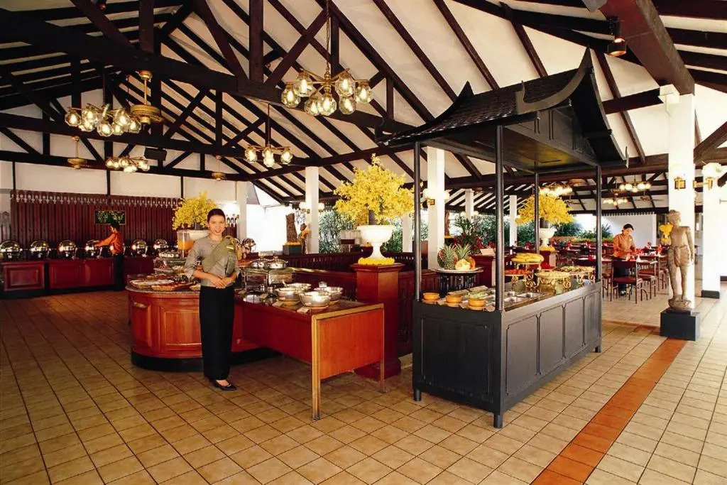 Photo - Indra Regent Hotel