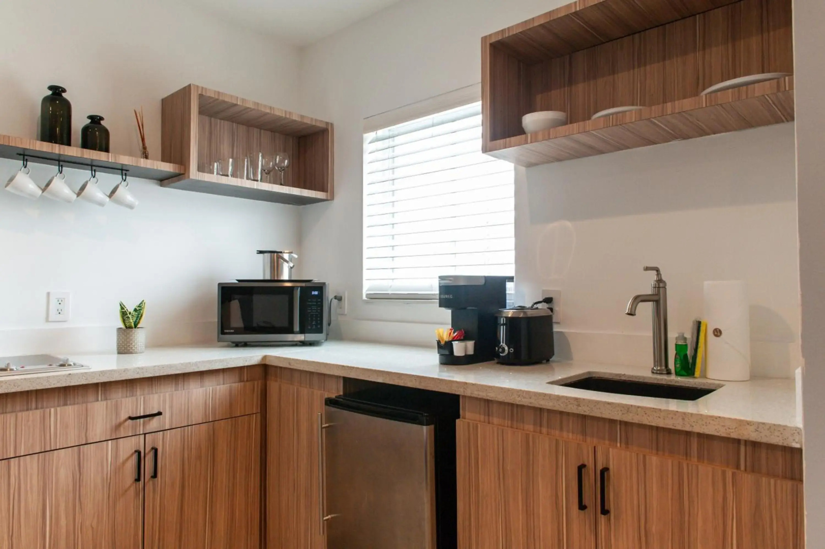 Photo - Oceanside Hotel and Suites