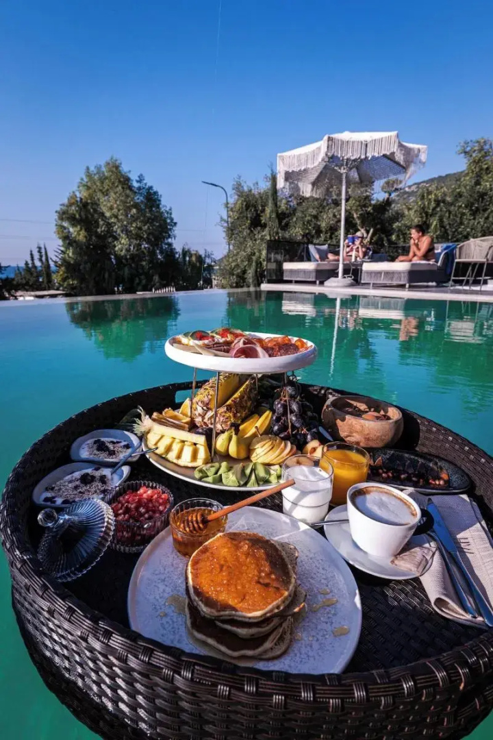 Photo - Mazarine Hotel