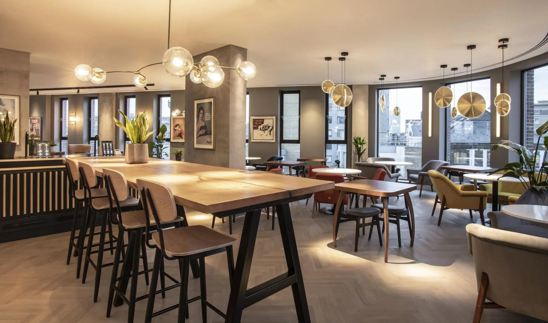 Foto - The Gate London City