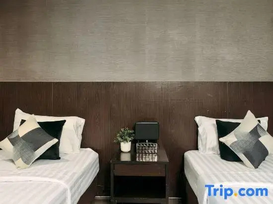 Photo - Tori crown hotel