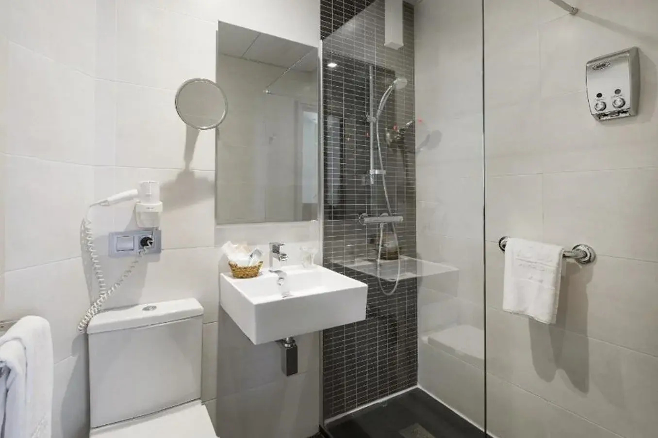 Photo - Hotel Yoldi