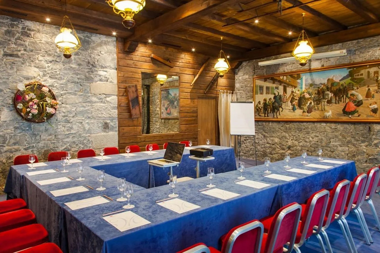 Photo - Hotel Montbrillant