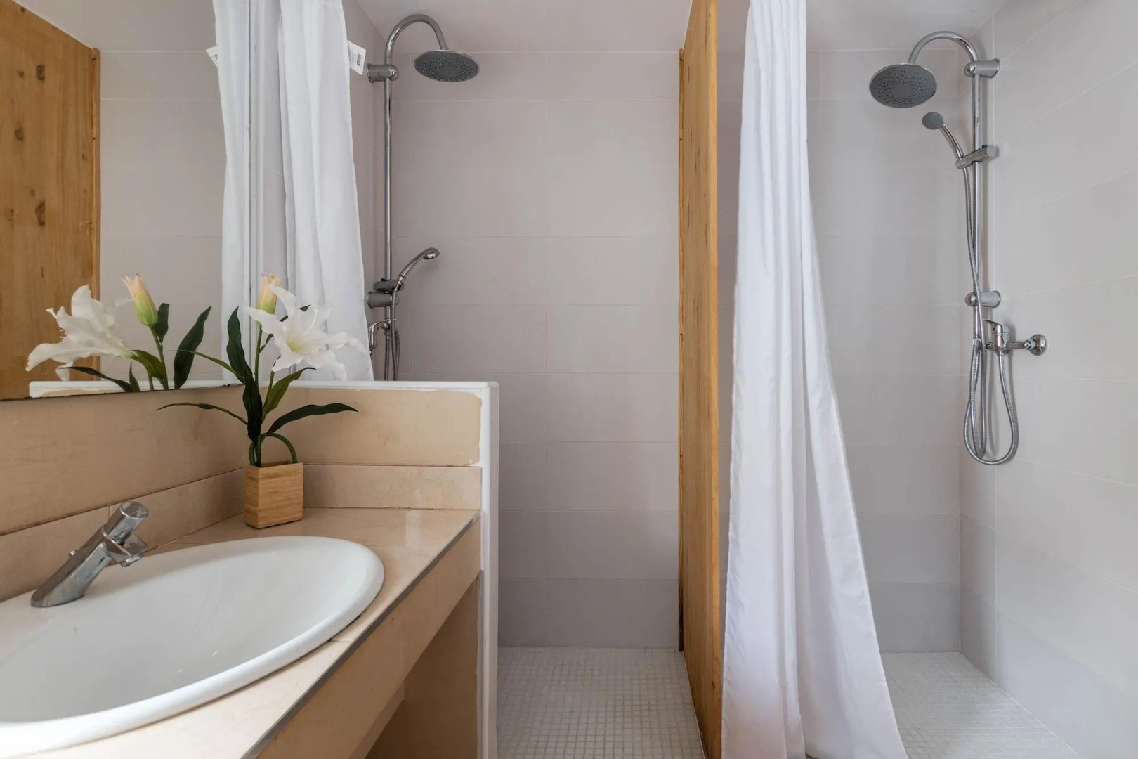 Photo - Urban Hostel Palma - Albergue Juvenil - Youth Hostel