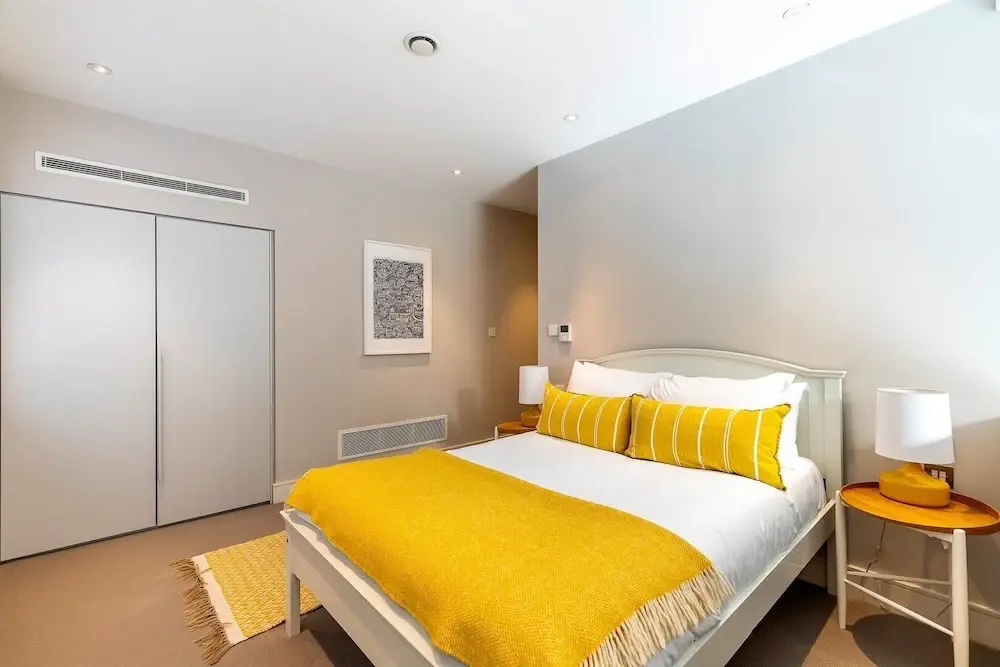 Foto - Pepys House: A Modern Touch of History