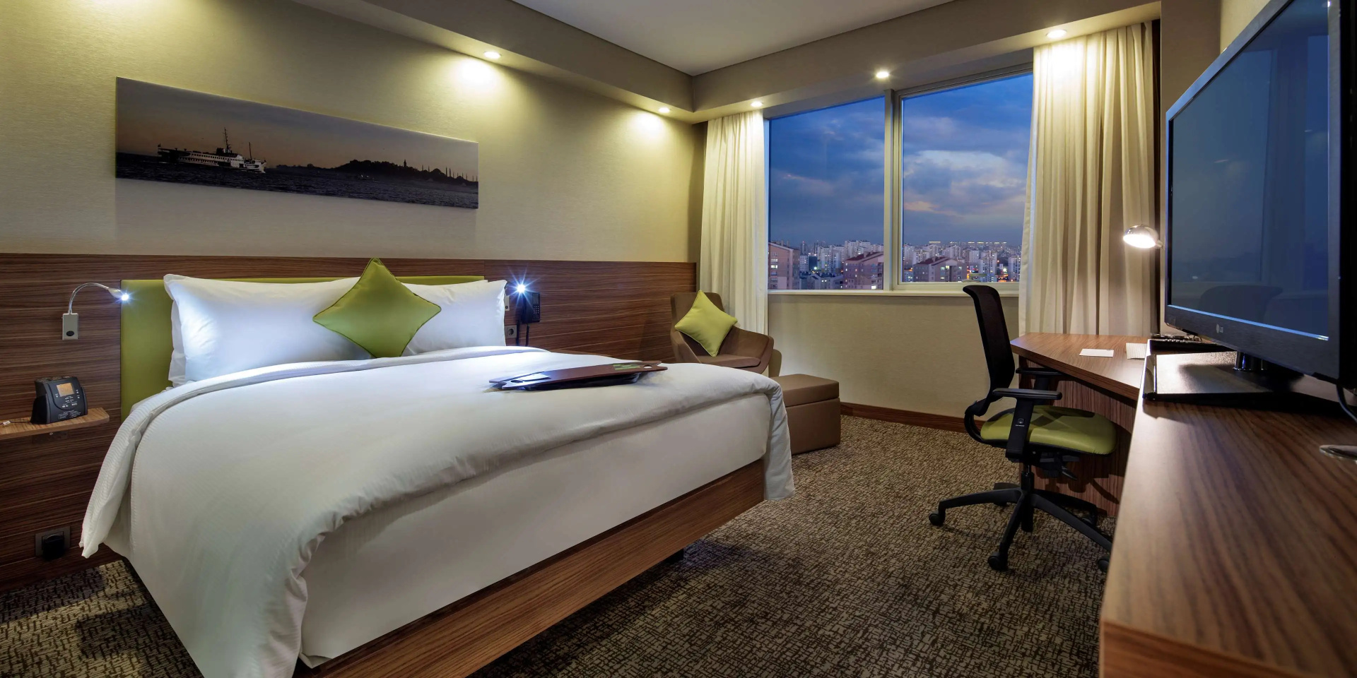 Photo - Hampton by Hilton Istanbul Kayasehir