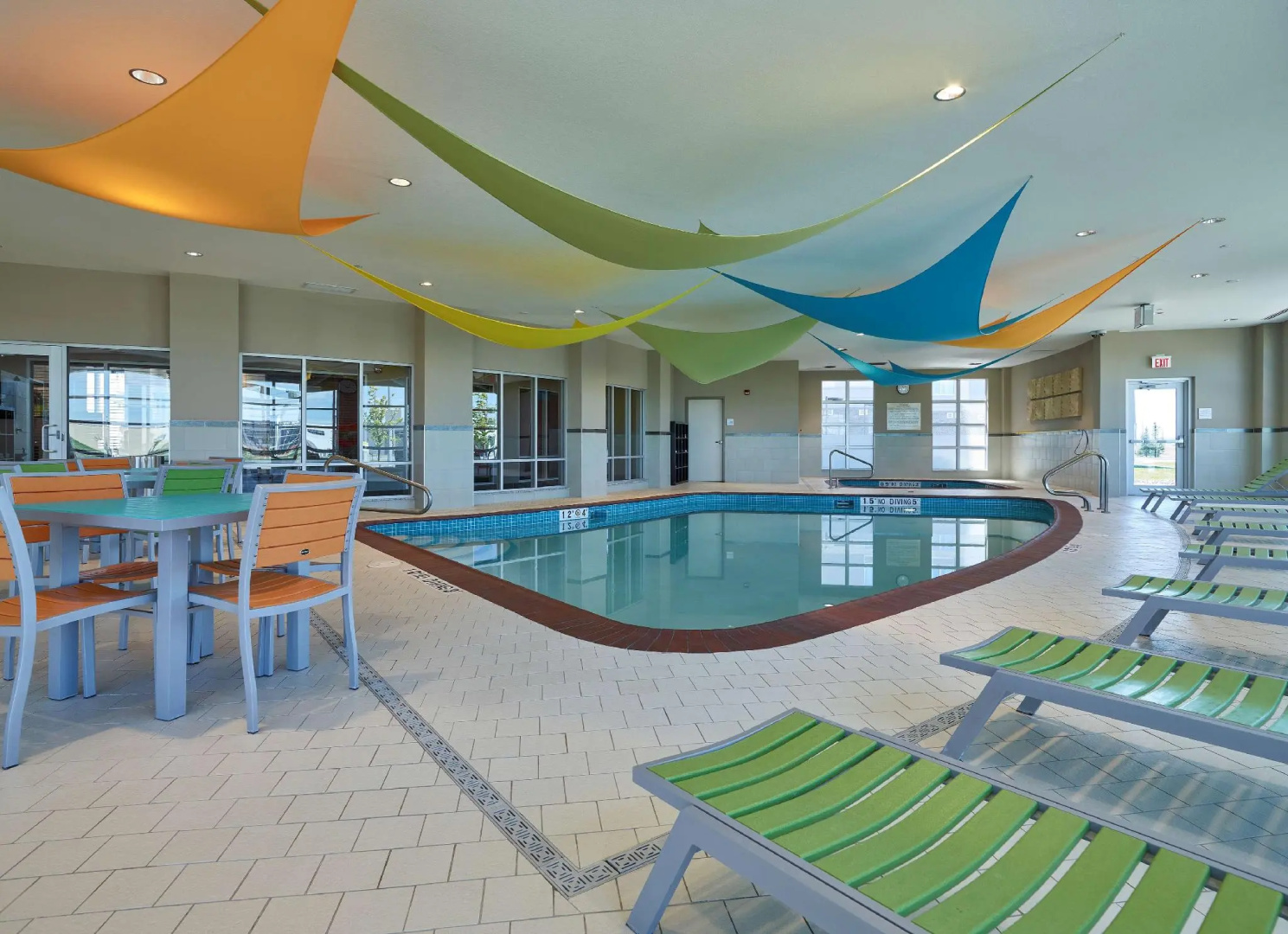Photo - Homewood Suites by Hilton Calgary-Airport, Alberta, Canada