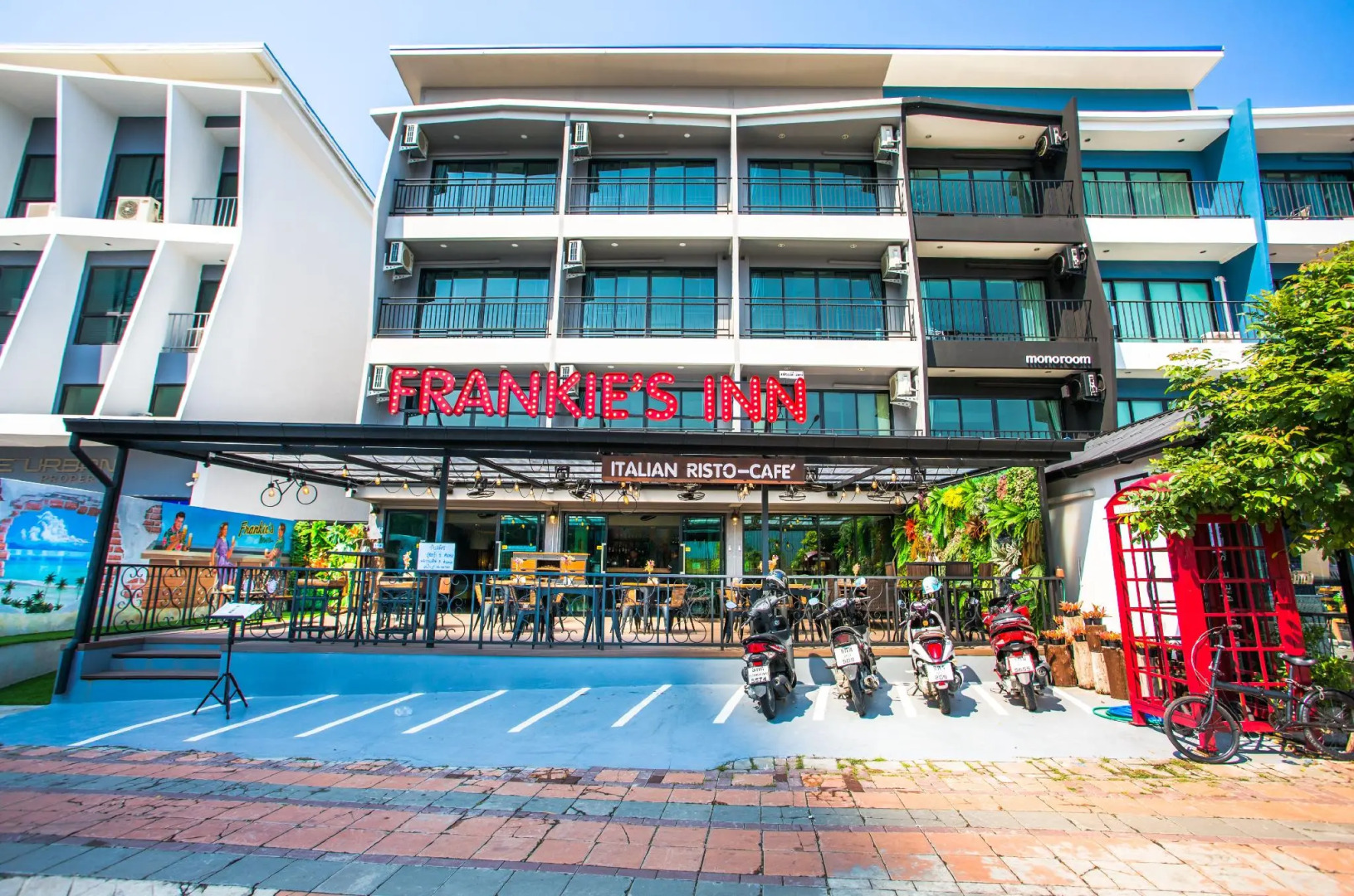 Foto - Frankie's Inn