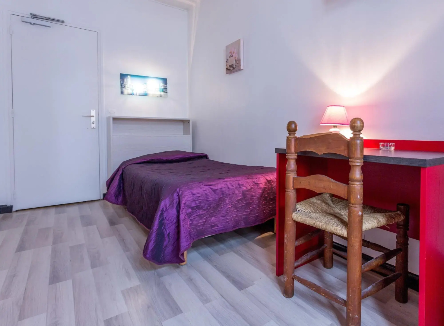 Photo - Victory Hotel Galou