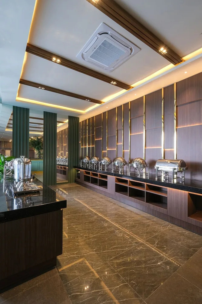 Photo - ValStar Hotel Canggu