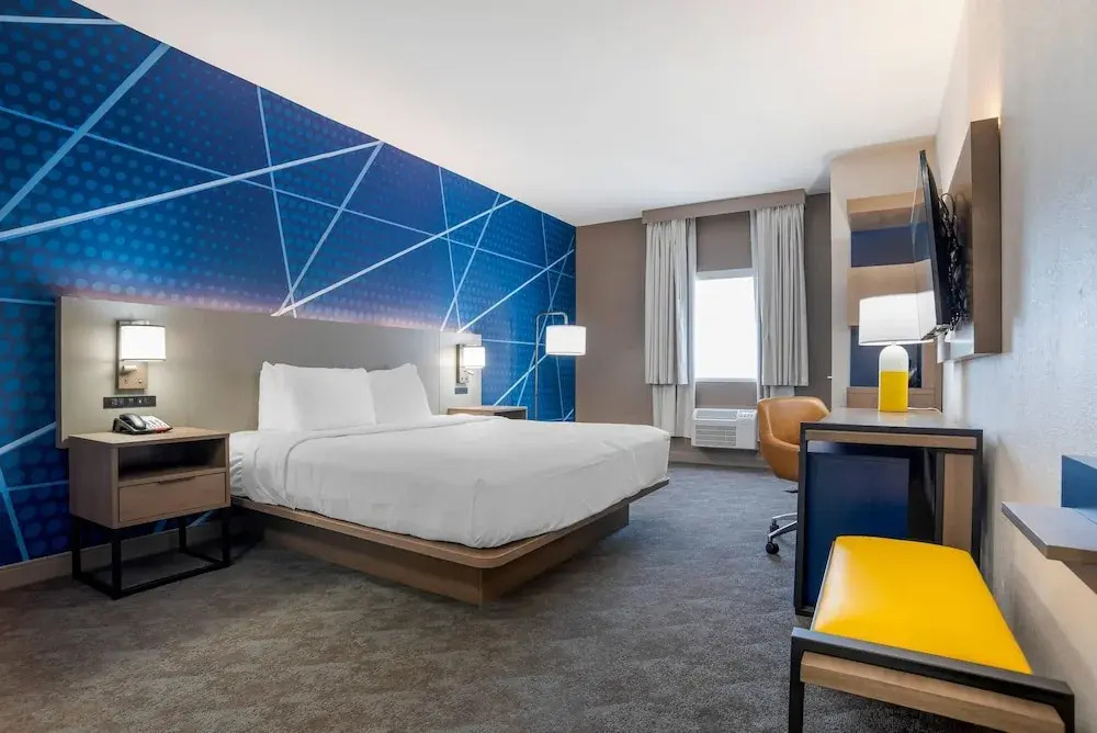 Photo - Comfort Inn & Suites Orlando Sanford Airport