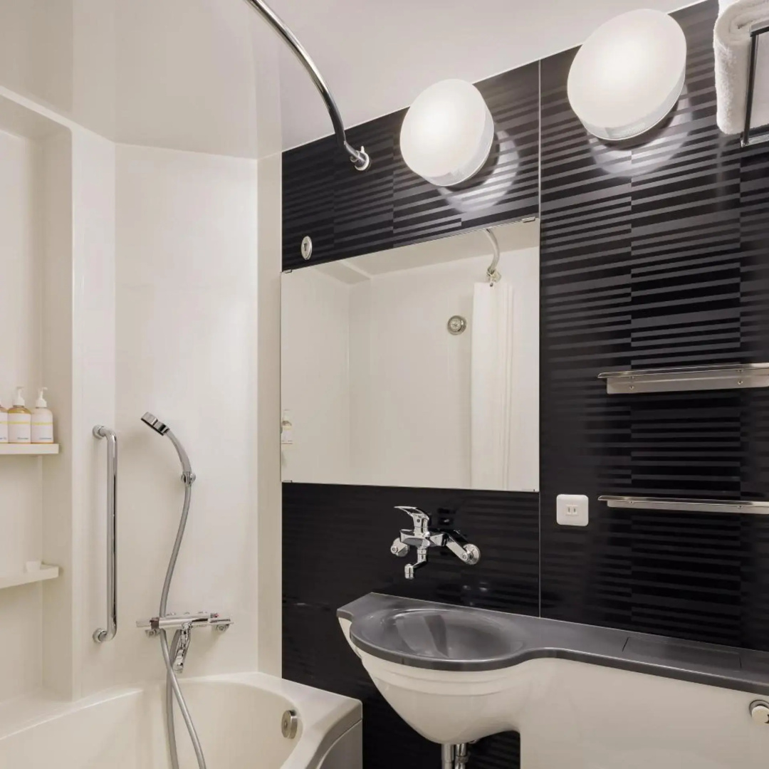 Photo - Four Points Flex by Sheraton Yokohama West