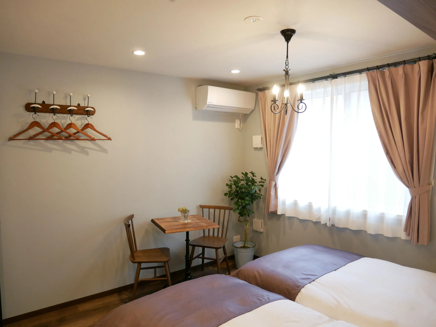 Photo - 7 Rooms Hotel & Cafe - Boutique Designer Hotel - 30 mins from Disneyland&Tokyo