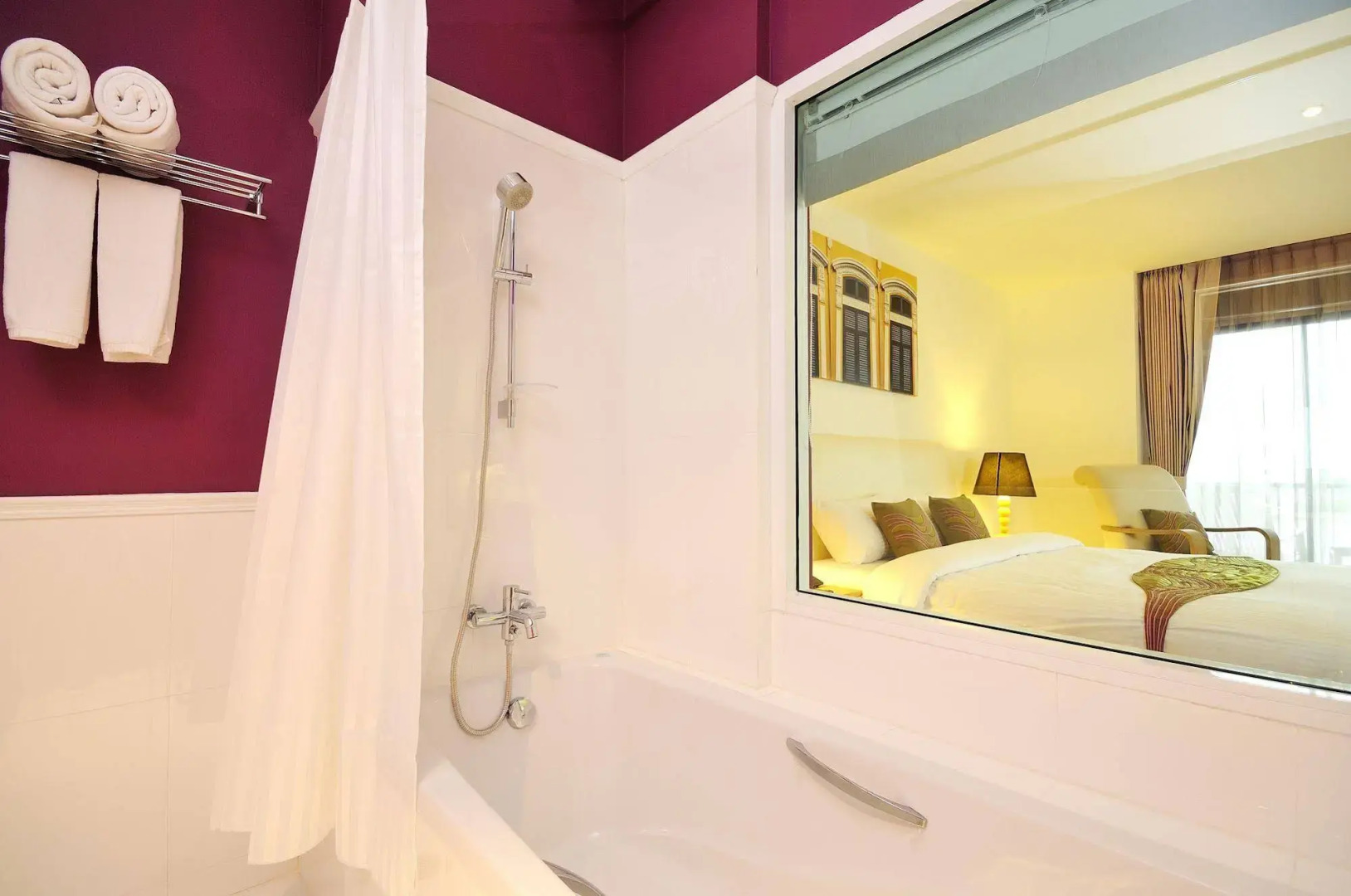 Photo - The StandardX, Bangkok Phra Arthit