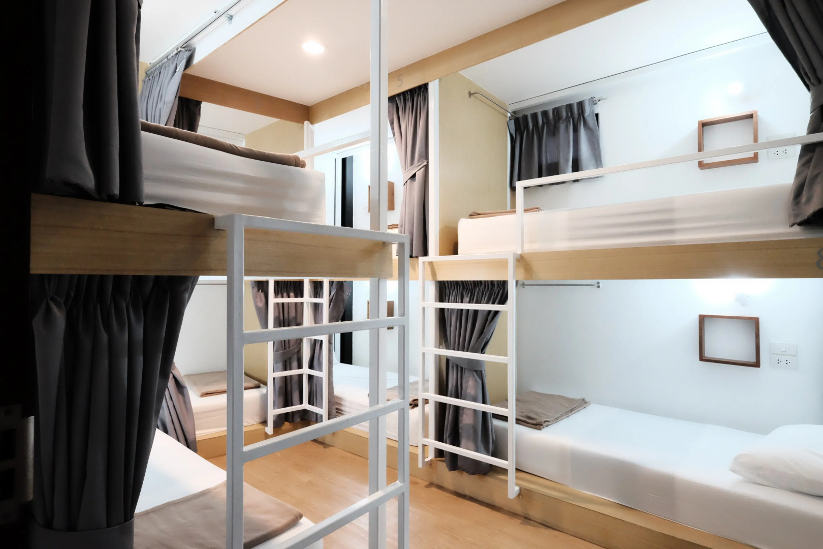Foto - Wayha Hostel Don Mueang Airport