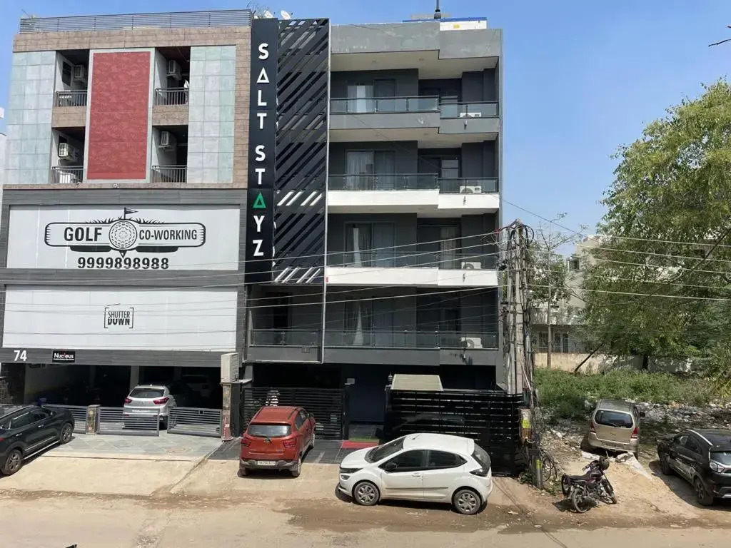 Foto - Saltstayz Express - Golf Course Road & DLF Phase-1