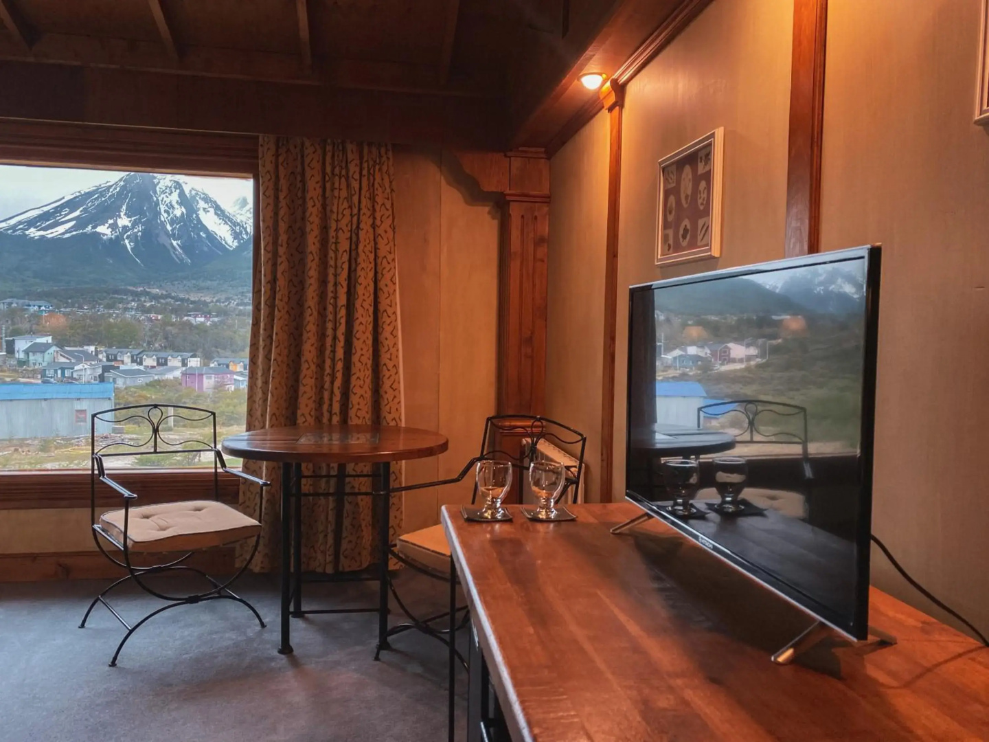 Photo - Los Ñires Ushuaia