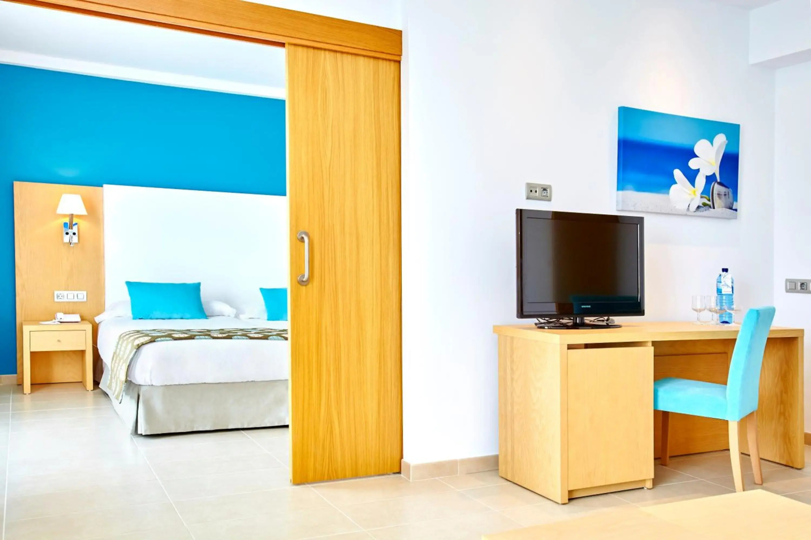 Photo - Universal Hotel Marqués