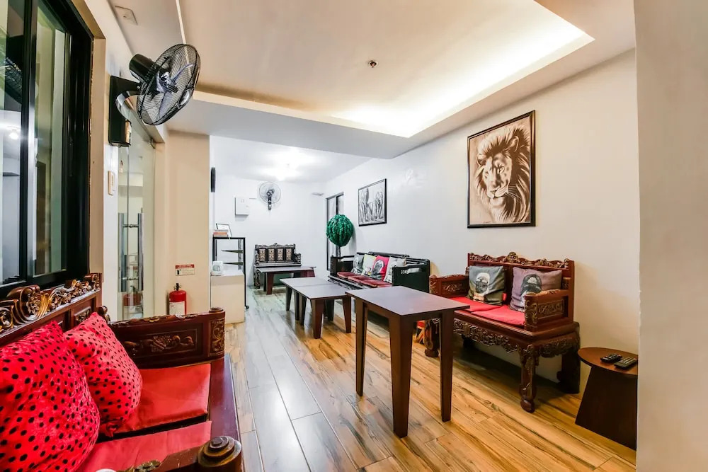 Photo - OYO 136 Regal Residences