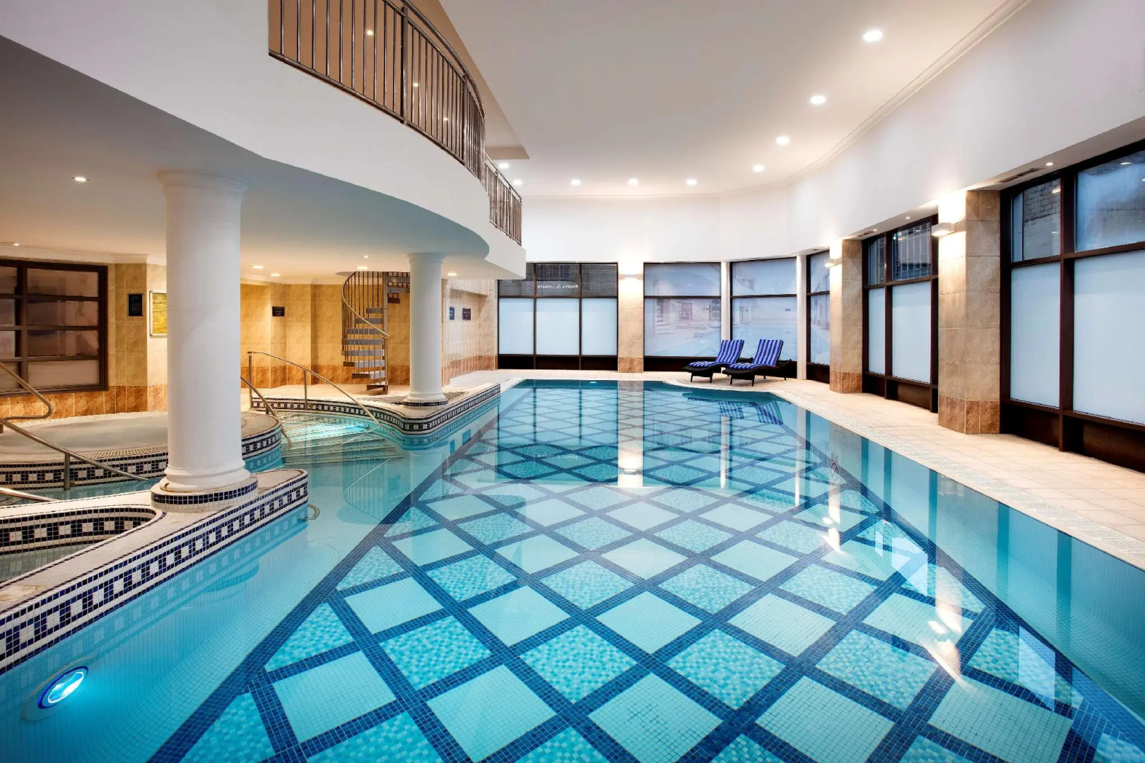 Foto - DoubleTree by Hilton Glasgow Central