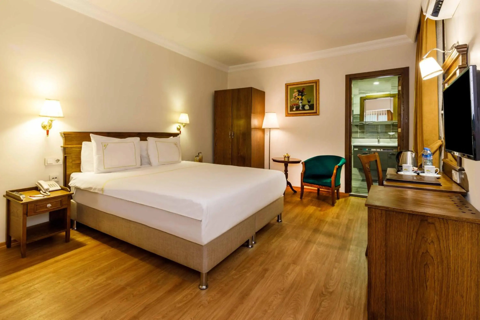 Foto - Hotel Golden Crown