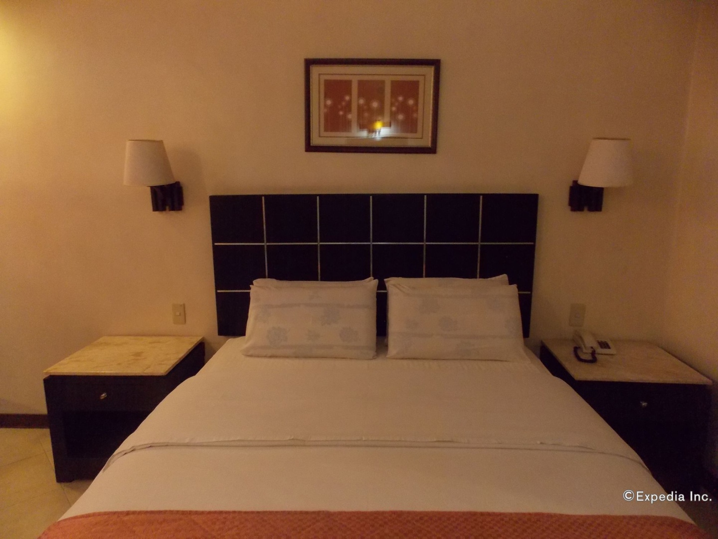 Goldenfield Kundutel Hotel