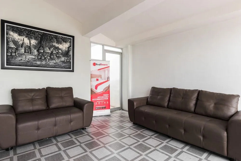 Photo - RedDoorz Plus near RS USU Medan 2