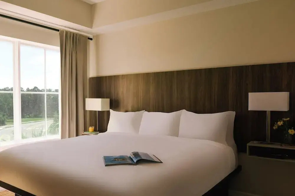 Foto - The Point Hotel & Suites