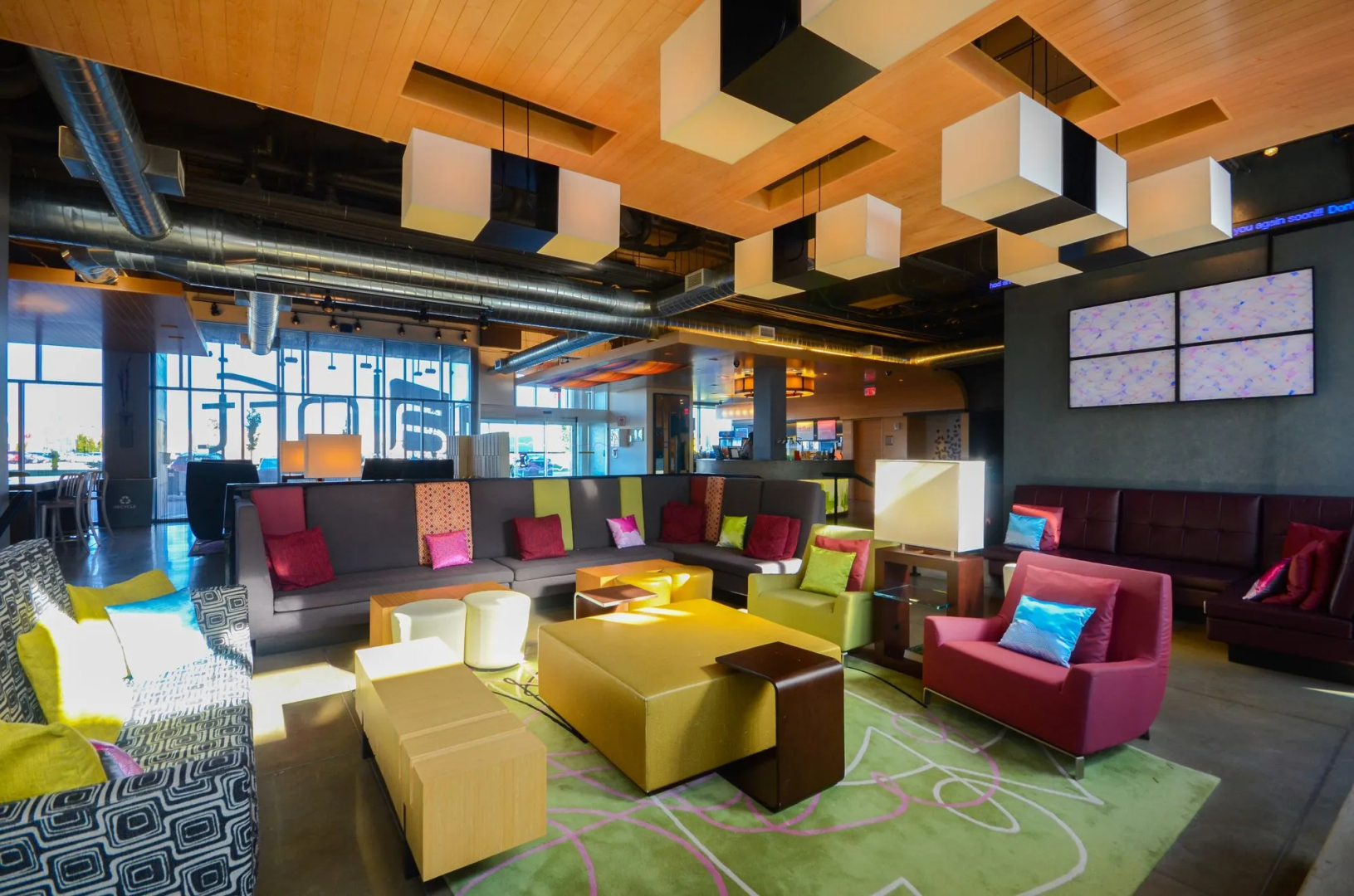 Photo - Aloft Vaughan Mills
