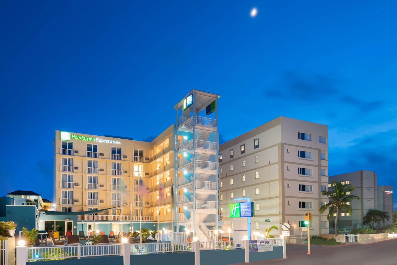 Holiday Inn Express & Suites Nassau by IHG — фото 1
