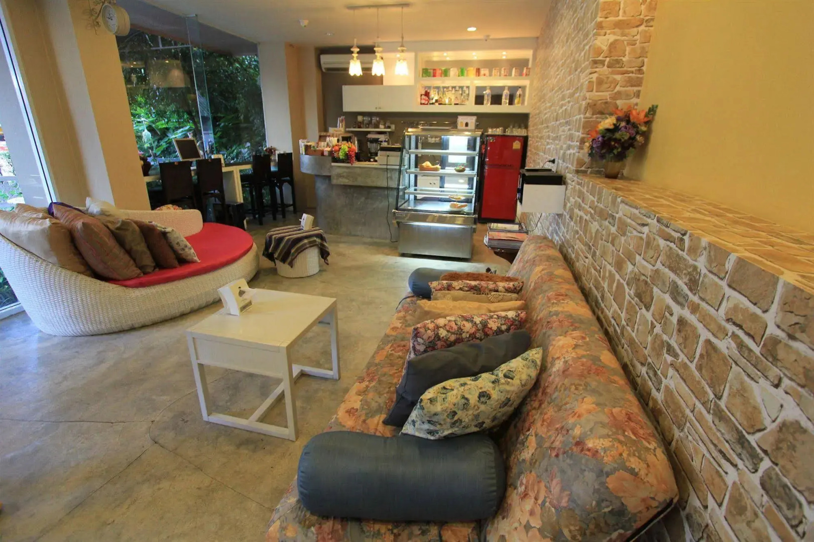 Photo - Inspire House Hotel