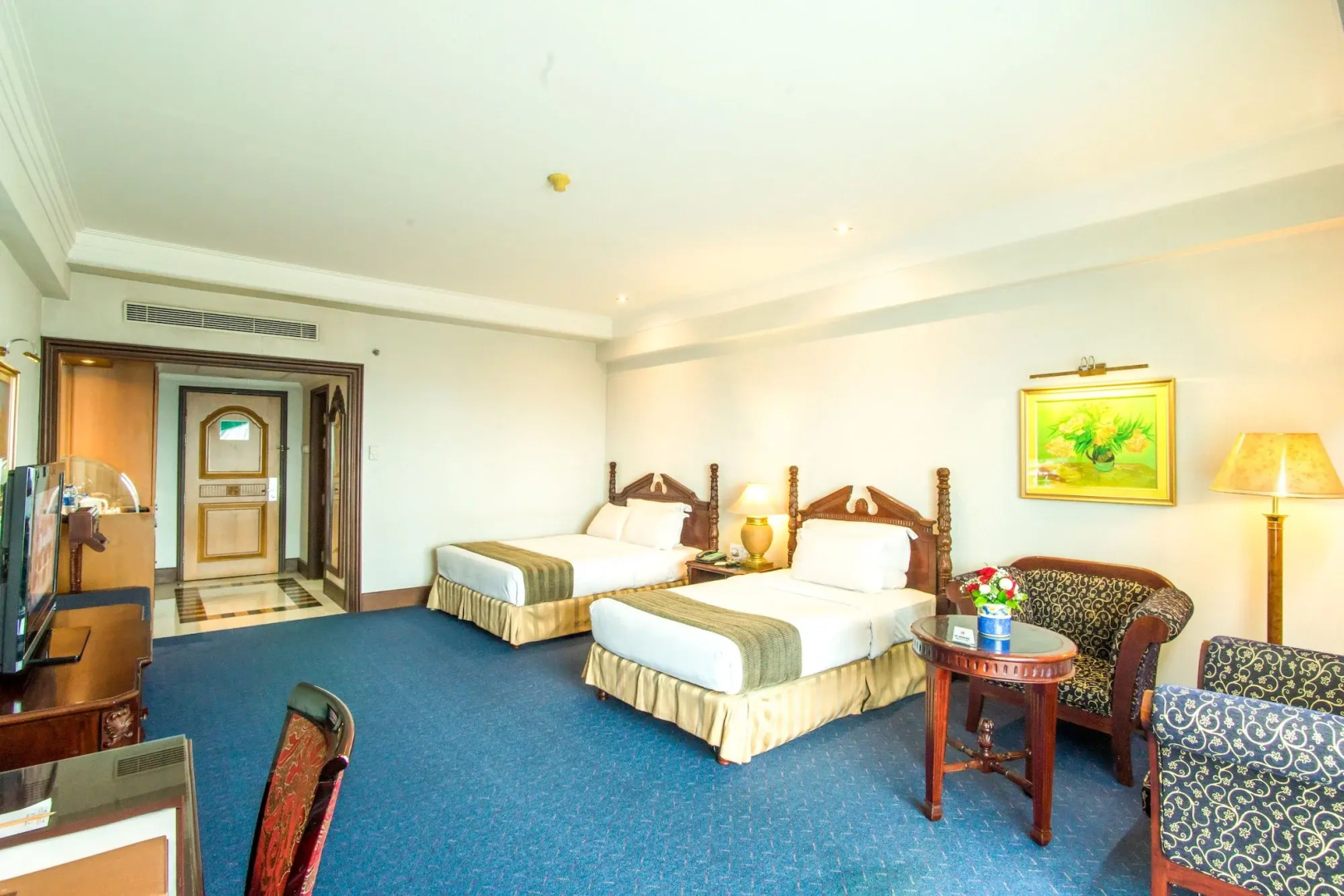 Photo - Sunlake Waterfront Resort and Convention