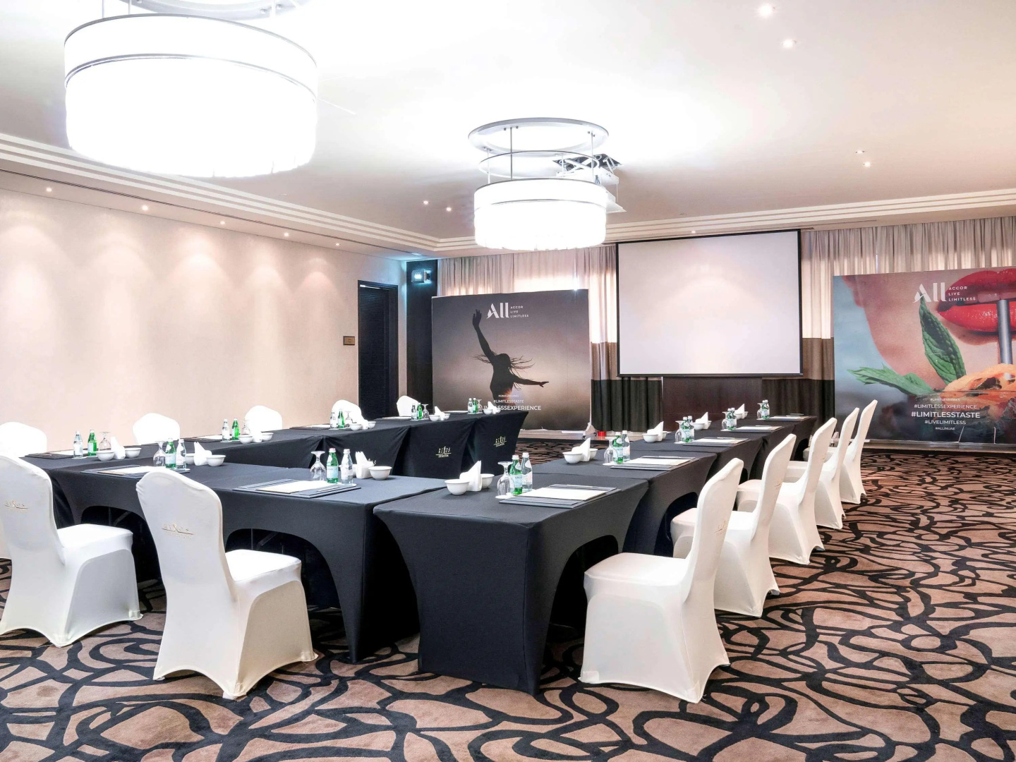 Photo - Rixos The Palm Hotel & Suites