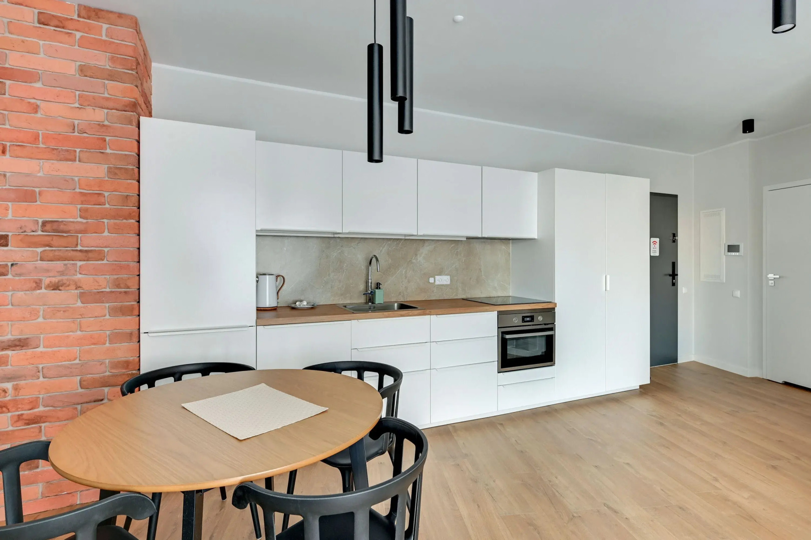 Photo - RentPlanet - Apartamenty Chlebova