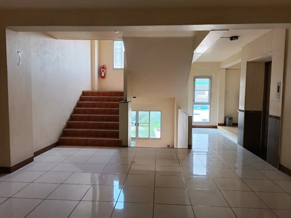 Photo - Grandview Condominia