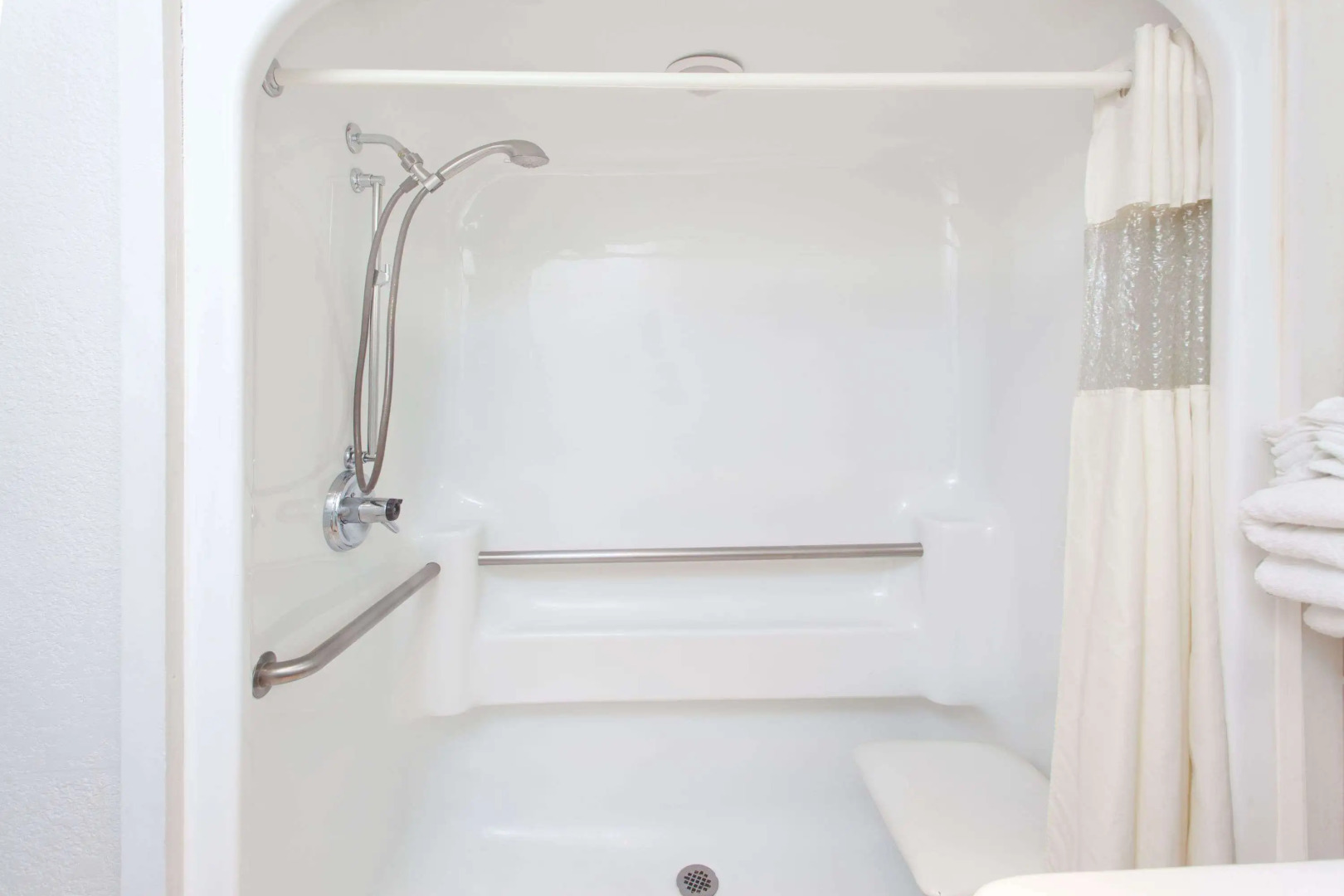 Photo - Baymont by Wyndham Smyrna